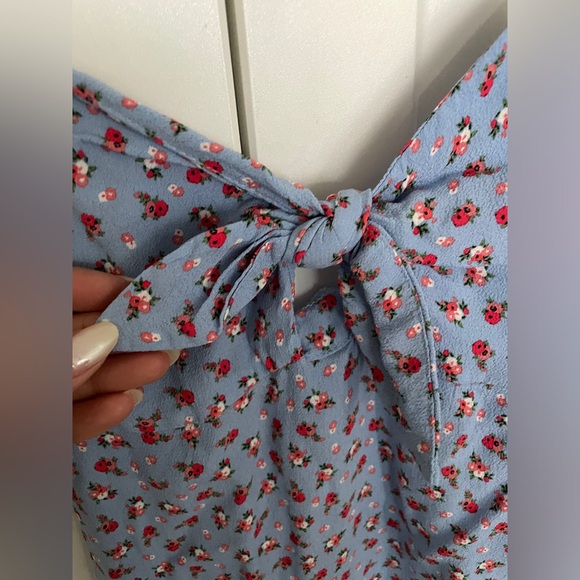 Zara Beautiful Open back floral dress - Picture 4 of 6